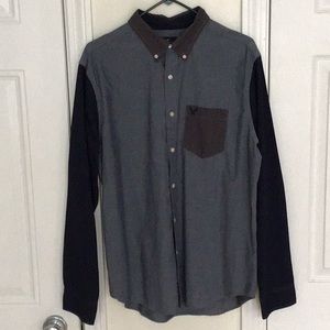 Men’s American Eagle button down